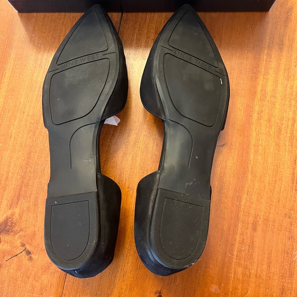 🟣🟣 Nine West Black Pointed-Toe D'Orsay Flats (size 8.5) - Picture 7 of 8